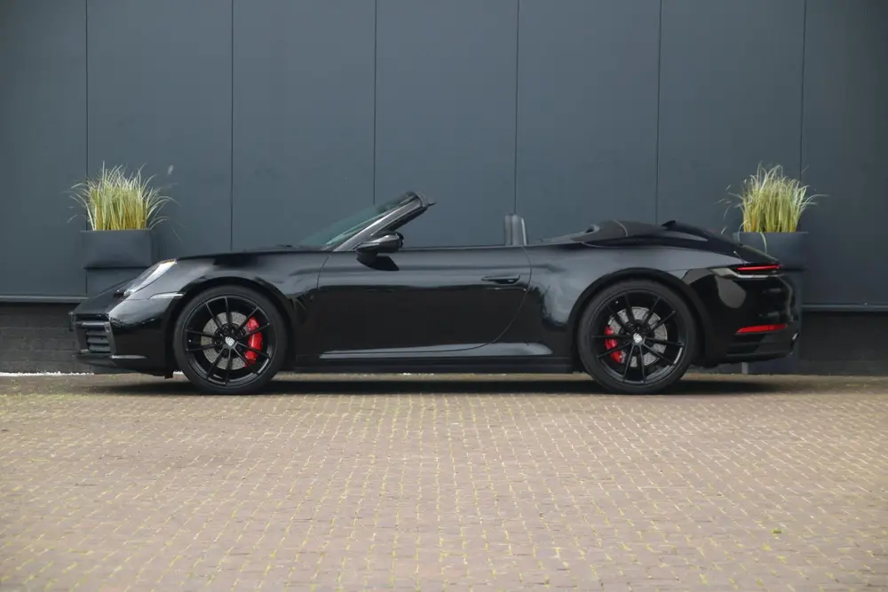 Porsche 911 Carrera S Cabrio (992) 450pk uit 2021, foto 7
