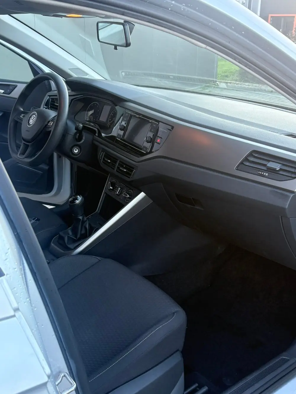 Volkswagen Polo 1.0 TSI 95pk 2020 Grijs uit 2020, foto 5