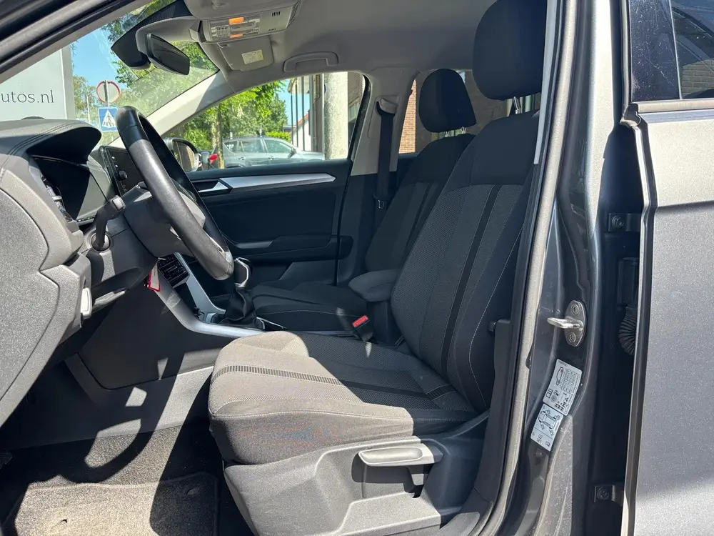 Volkswagen T-Roc 1.0 TSI Life Business Airco-Ecc/Alu wielen/ uit 2022, foto 13