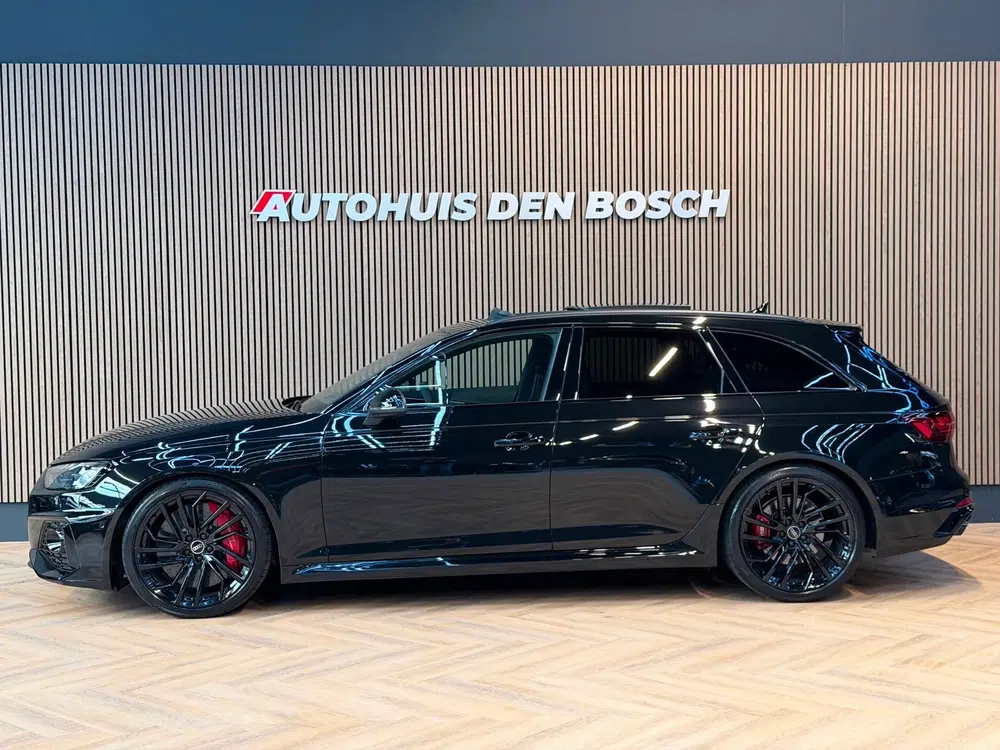 Audi RS4 2.9 TFSI Quattro uit 2021, foto 3