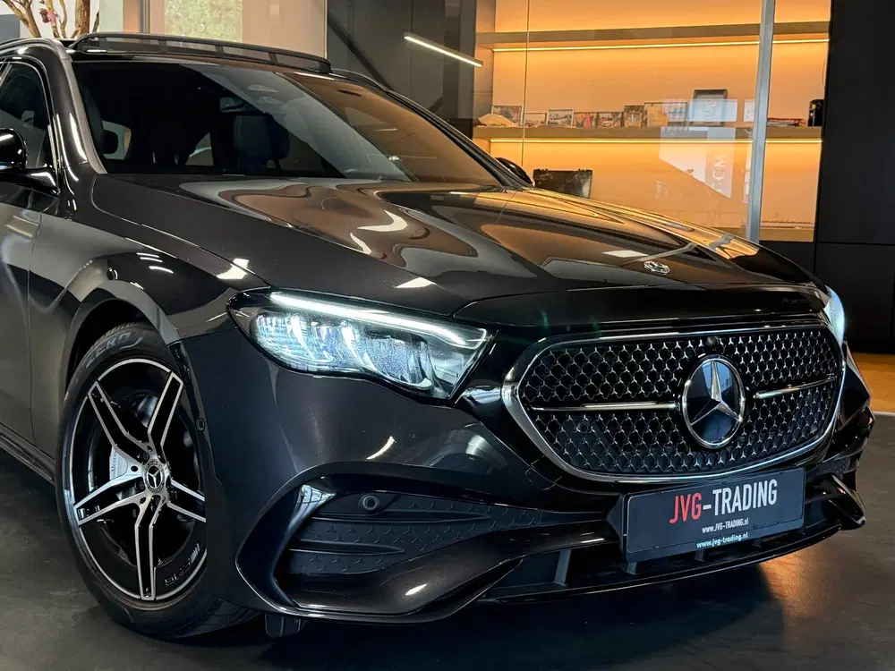 Mercedes-Benz E-Klasse 200 Amg night Panorama Sfeerve uit 2024, foto 12