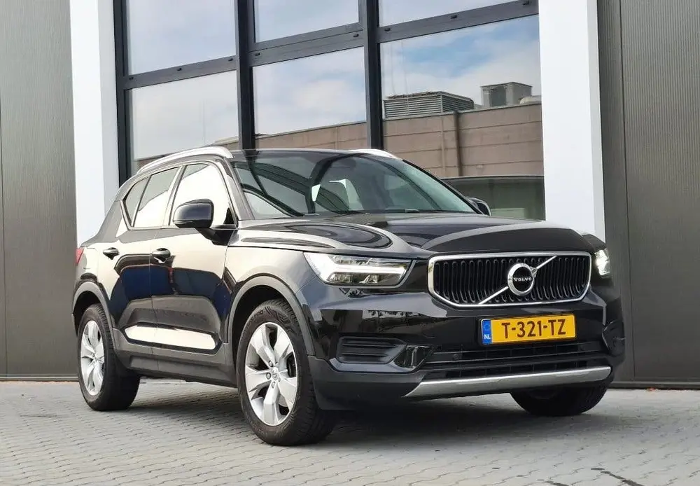 Volvo XC40 2.0 T4 190pk l Camera l 2019 l Harman Kardon uit 2019, foto 2