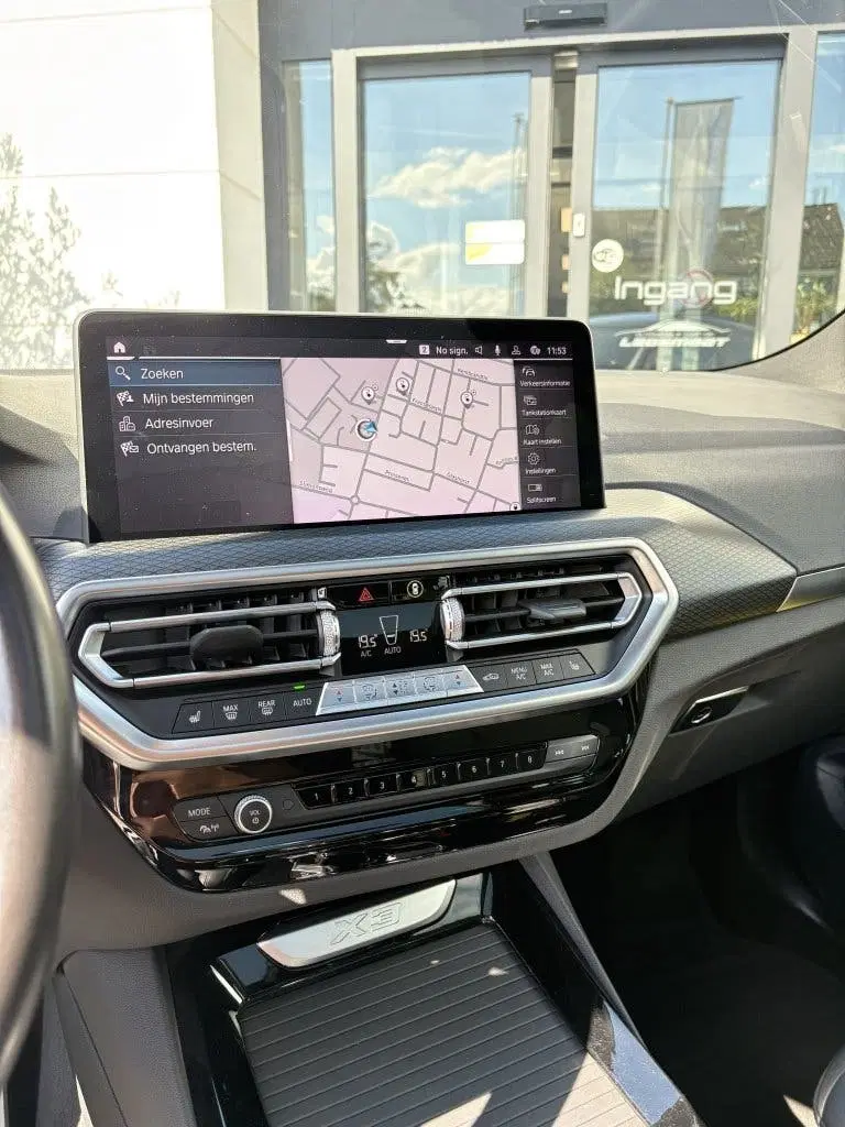 BMW X3 xDrive 30e M-Sport 292PK uit 2022, foto 15