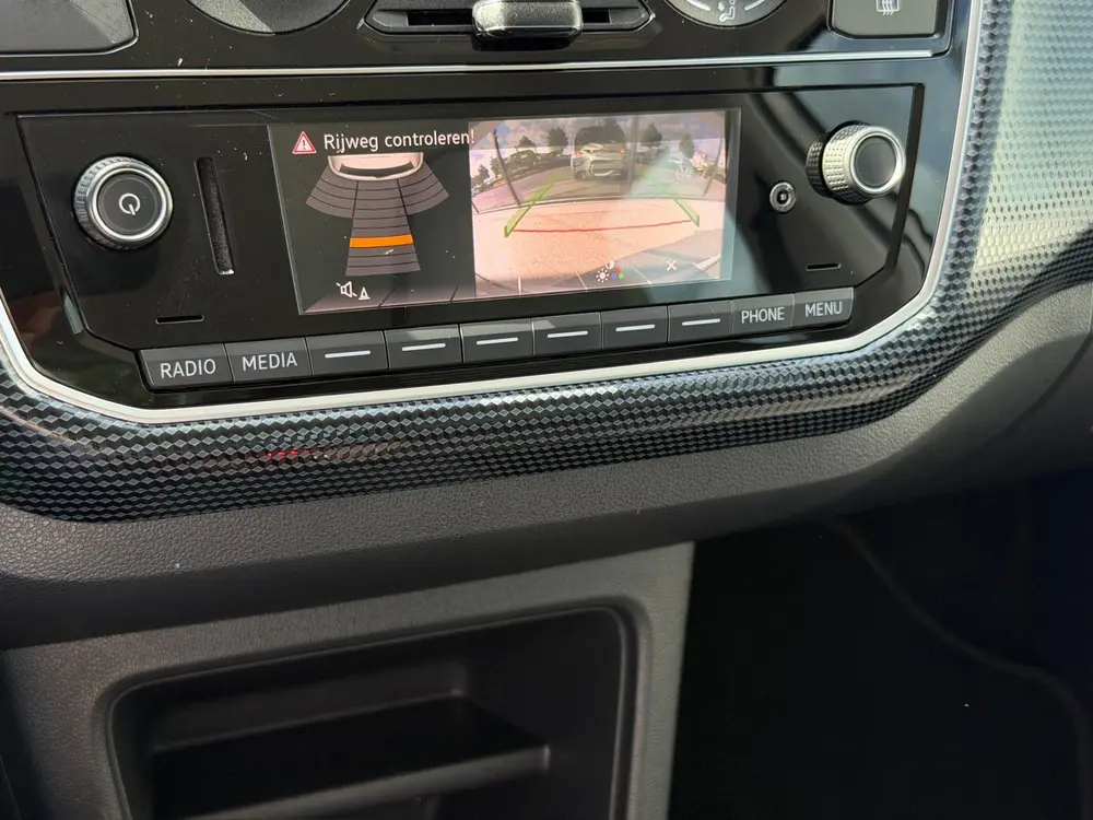 Volkswagen Up! 1.0 5-deurs | Camera | Cruise | Airco | Bluet uit 2021, foto 14