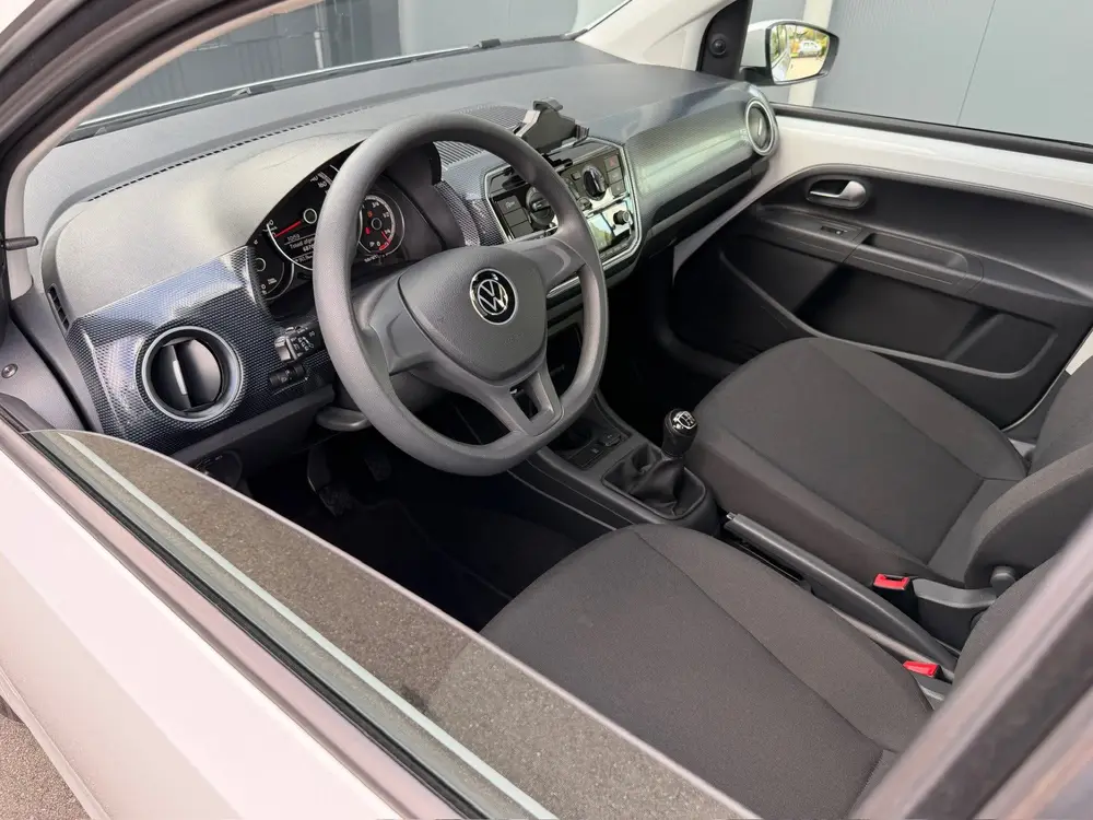 Volkswagen Up! 1.0 5-deurs | Camera | Cruise | Airco | Bluet uit 2021, foto 6