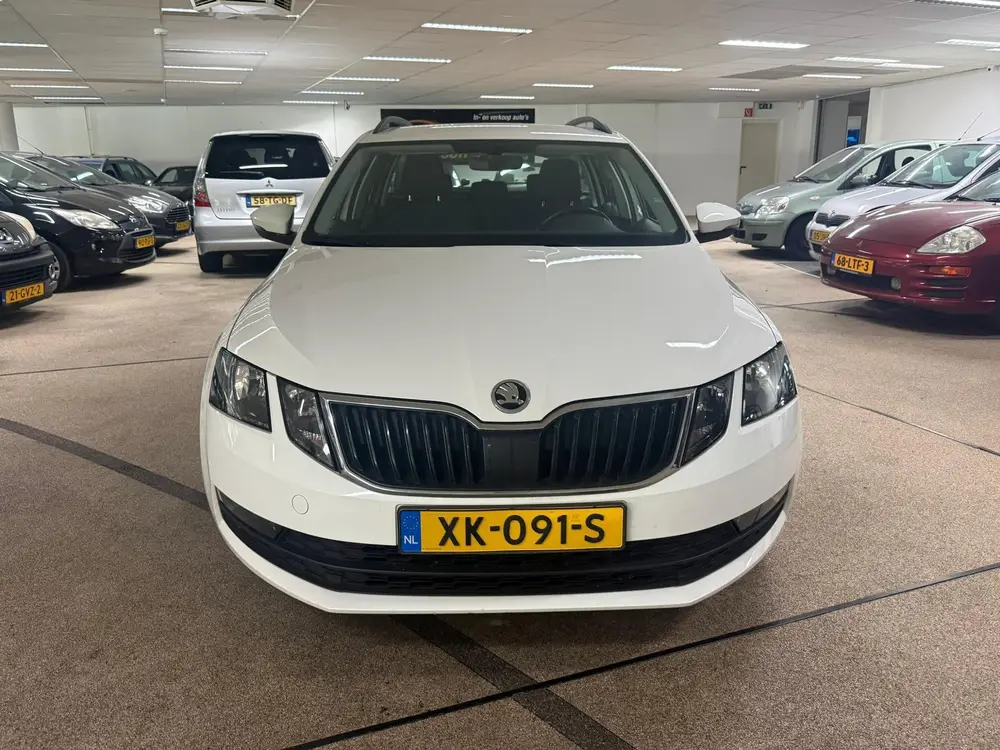 Skoda Octavia 1.5 TSI Greentech Ambition Business uit 2019, foto 8