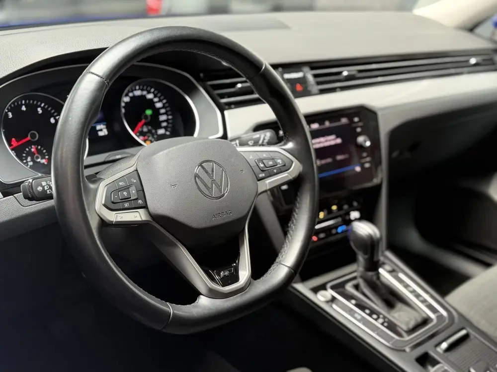 Volkswagen Passat Variant 1.5 TSI R-Line | Matrix | Camera uit 2021, foto 18