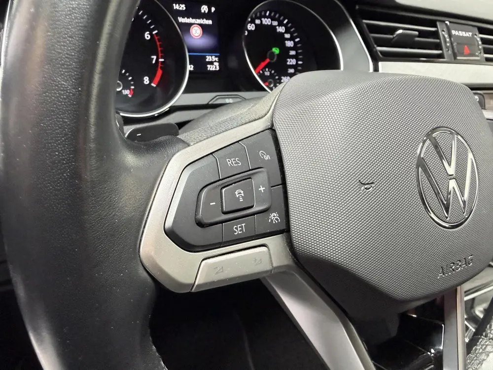 Volkswagen Passat Variant 1.5 TSI R-Line | Matrix | Camera uit 2021, foto 20