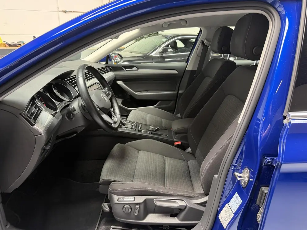 Volkswagen Passat Variant 1.5 TSI R-Line | Matrix | Camera uit 2021, foto 6