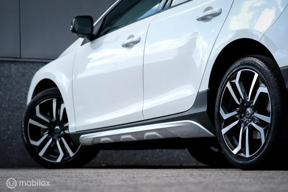 Volvo V40 1.5 T3 Polar+ Automaat | Trekhaak | uit 2019, foto 19