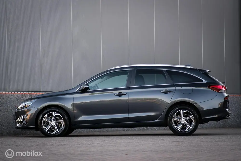 Hyundai i30 1.0 T-GDi MHEV Comfort Smart uit 2023, foto 7