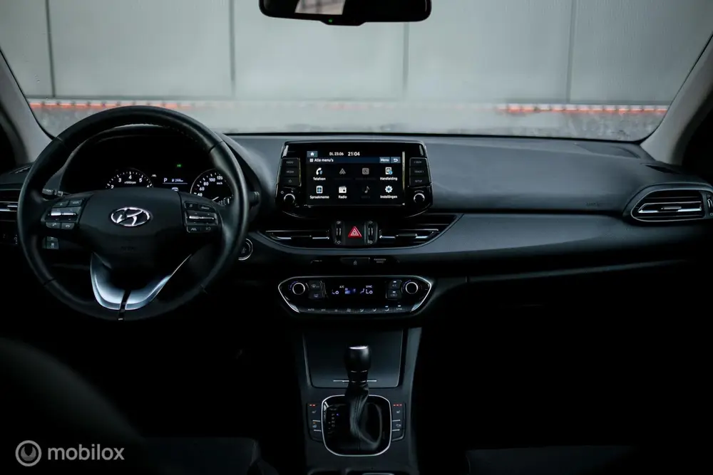 Hyundai i30 1.0 T-GDi MHEV Comfort Smart uit 2023, foto 8