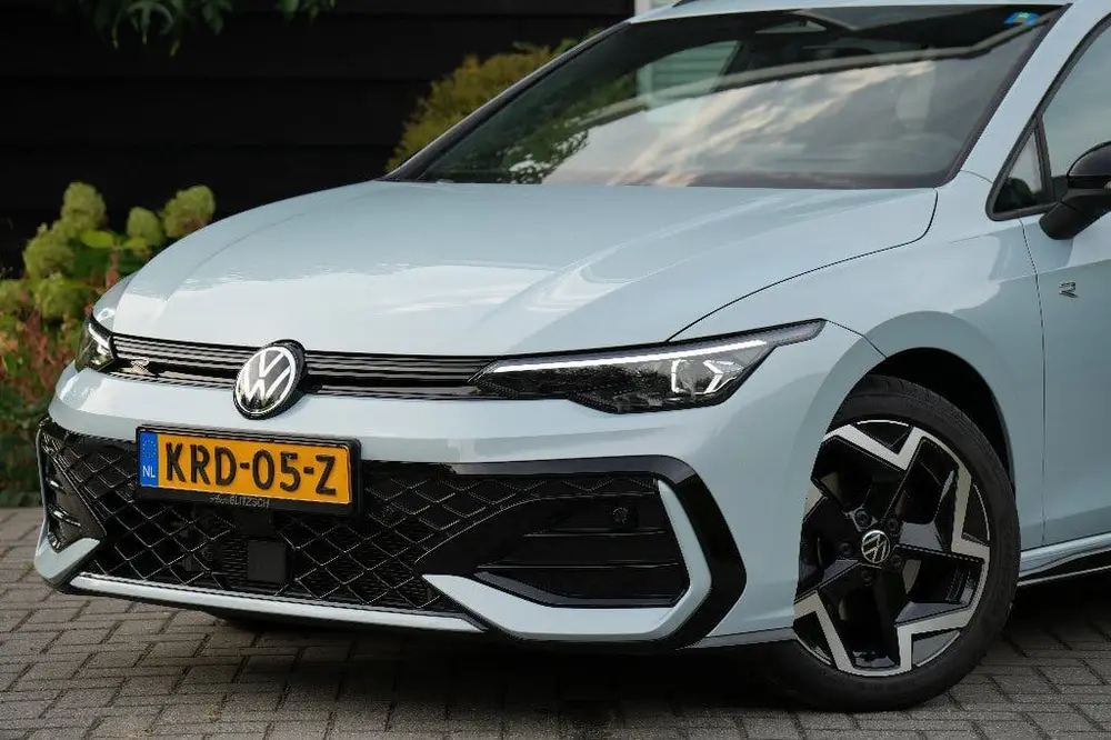 Volkswagen Golf Variant 1.5 TSI R-line | IQLight | Head-Up | uit 2025, foto 19