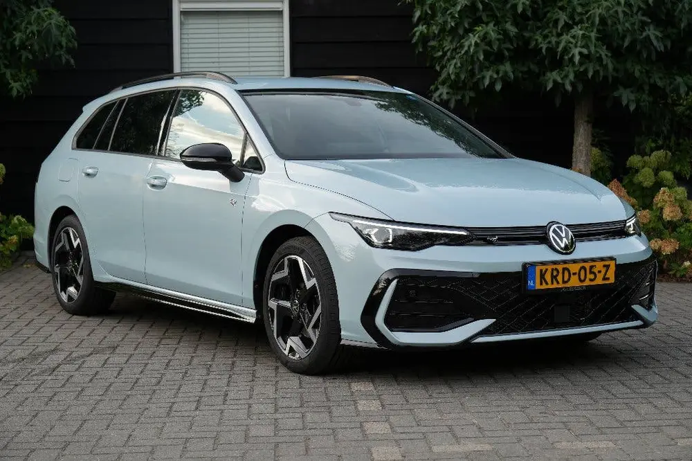 Volkswagen Golf Variant 1.5 TSI R-line | IQLight | Head-Up | uit 2025, foto 3