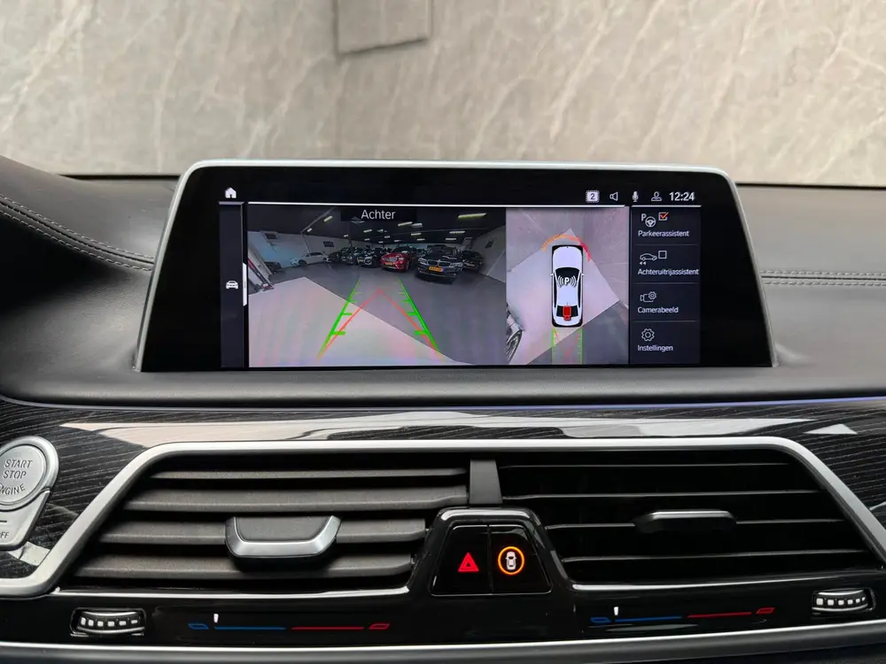 BMW 7-serie 750i xDrive 530 PK uit 2019, foto 17