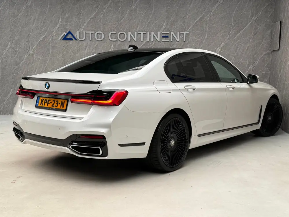 BMW 7-serie 750i xDrive 530 PK uit 2019, foto 4