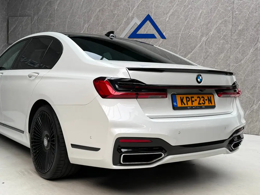 BMW 7-serie 750i xDrive 530 PK uit 2019, foto 9