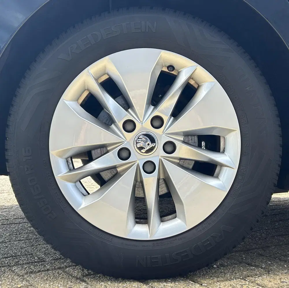 Skoda Octavia 1.5 e-TSI Business Edition 150PK uit 2021, foto 8