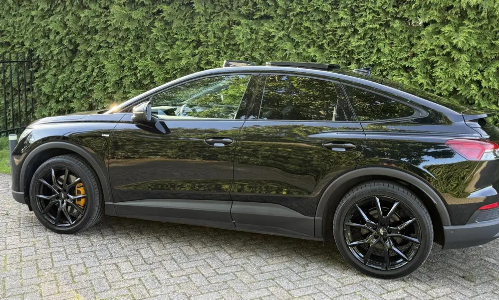 Audi Q4 e-tron Q4 Sportback uit 2022, foto 11