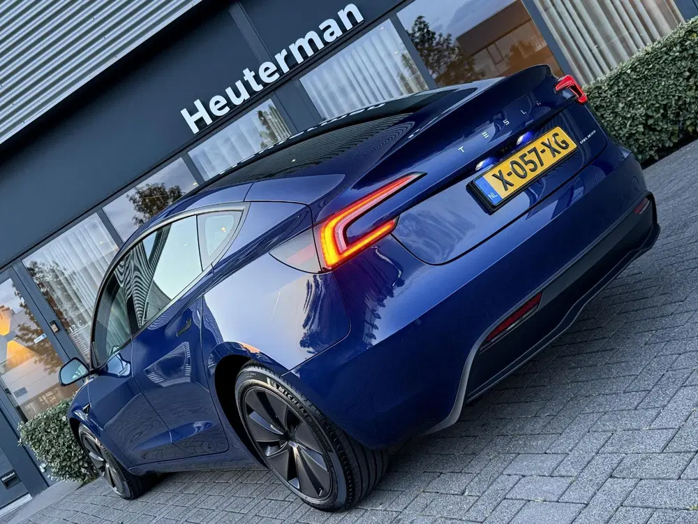 Tesla Model 3 Premium Long Range AWD Highland uit 2024, foto 8