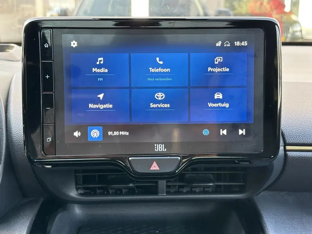 Toyota Yaris Cross 1.5 Hybrid Adventure uit 2023, foto 14