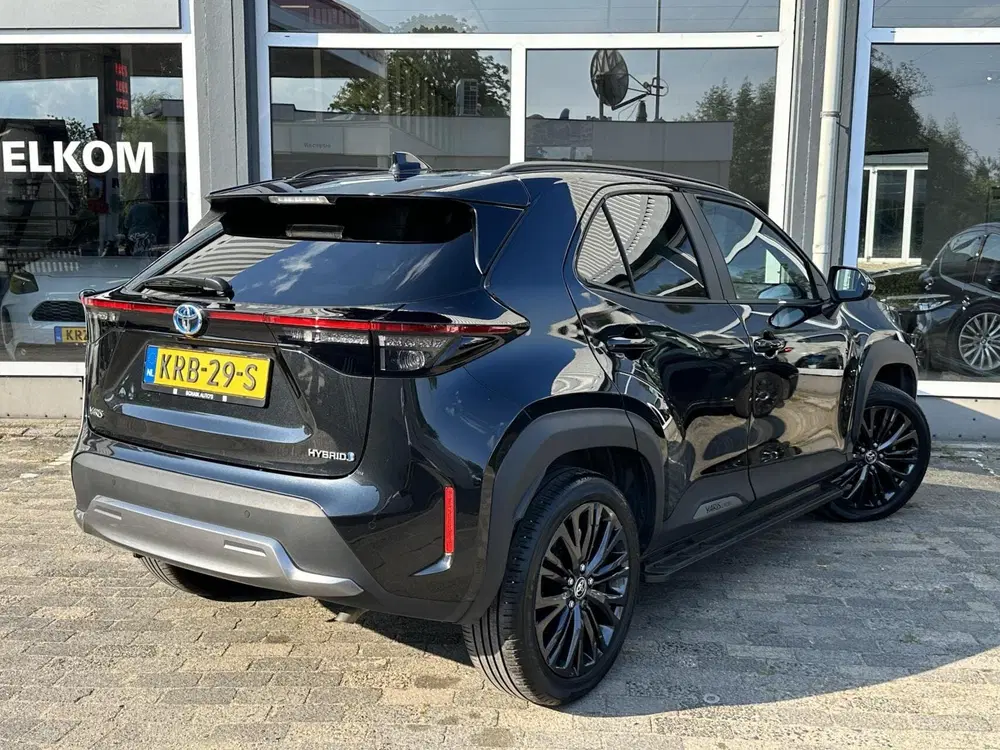 Toyota Yaris Cross 1.5 Hybrid Adventure uit 2023, foto 2