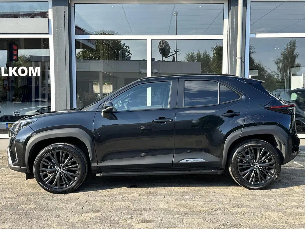 Toyota Yaris Cross 1.5 Hybrid Adventure uit 2023, foto 3