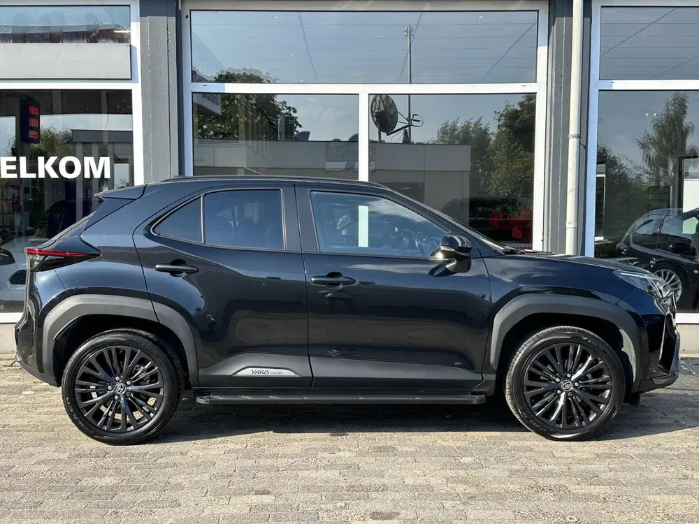 Toyota Yaris Cross 1.5 Hybrid Adventure uit 2023, foto 6
