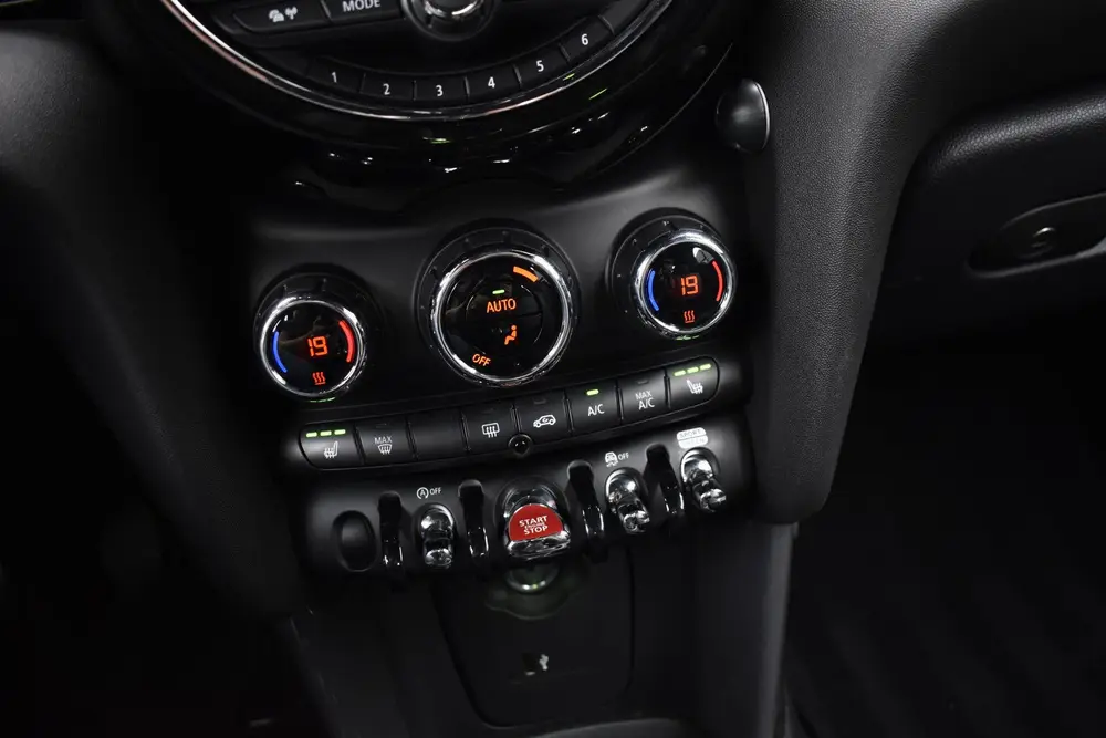 Mini Cabrio 1.5 Cooper Chili Carplay - Navi - Stoelverw. uit 2019, foto 15