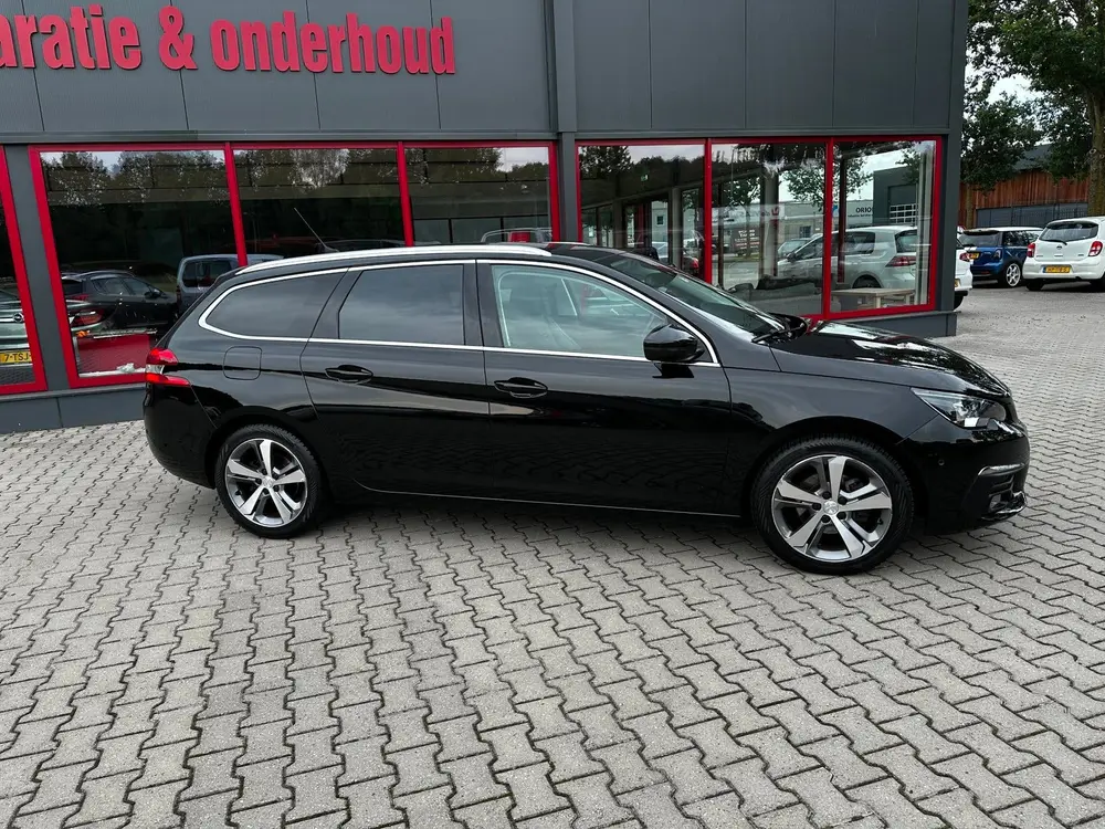 Peugeot 308 1.5 BlueHDi Blue Lease Premium/Nieuwe Distr. uit 2019, foto 3
