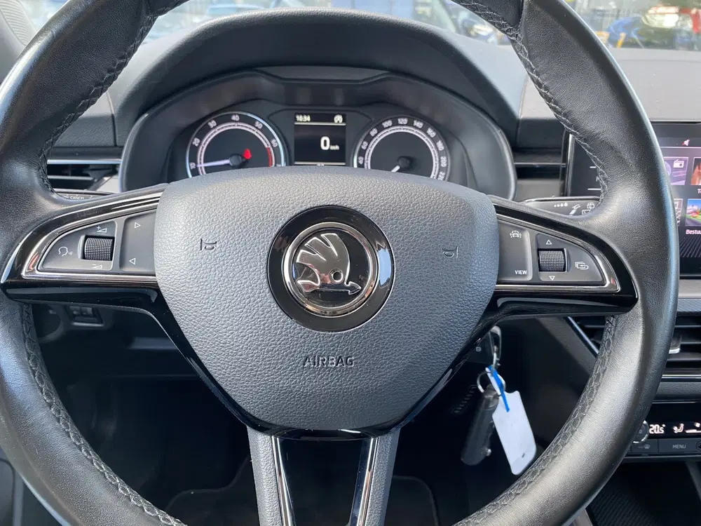 Skoda Scala 1.0 TSI Ambition App-Connect uit 2020, foto 19
