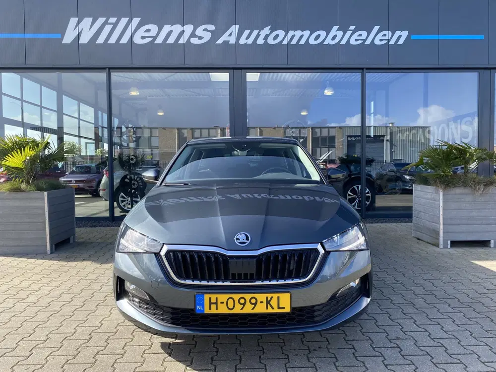 Skoda Scala 1.0 TSI Ambition App-Connect uit 2020, foto 2