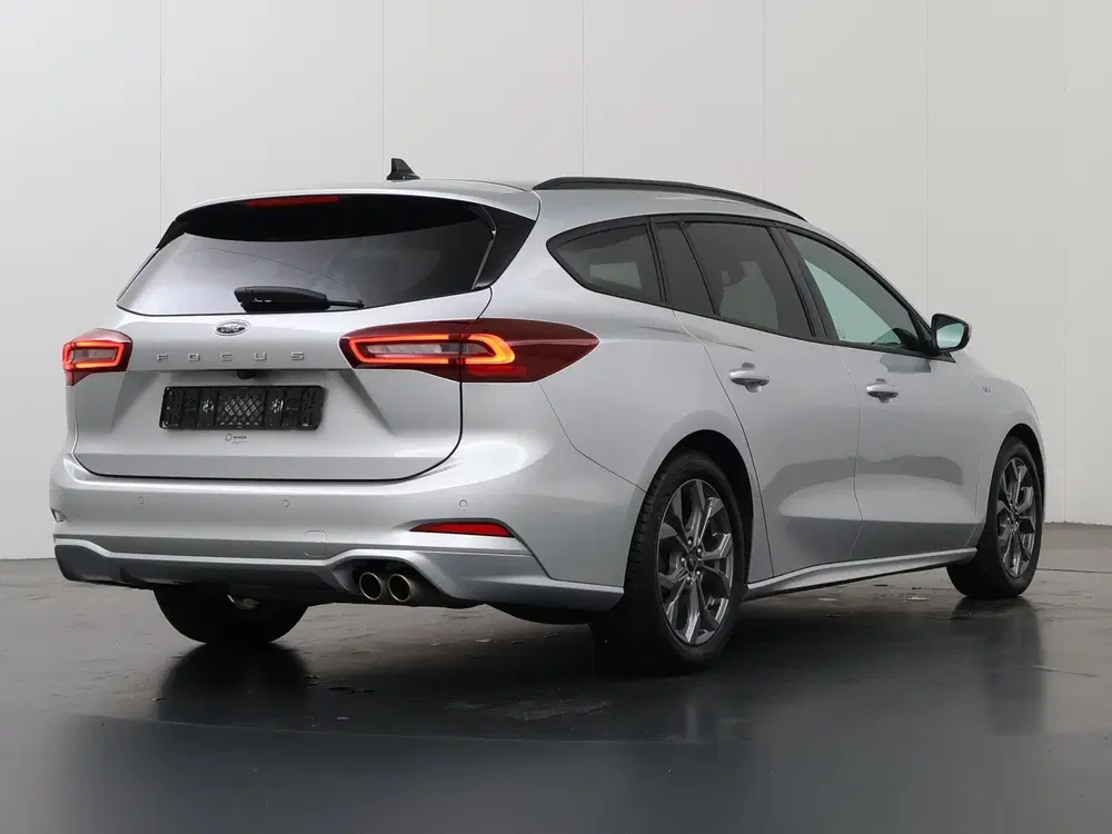 Ford Focus 1.0 EcoBoost Hybrid ST Line X uit 2024, foto 2