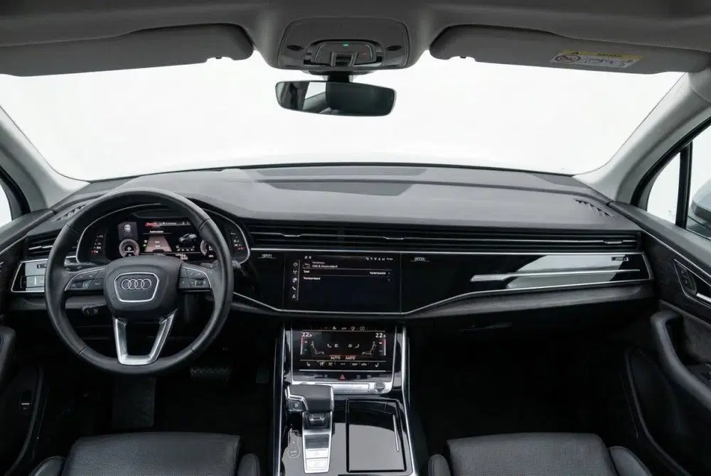 Audi Q7 55 TFSI e quattro S Line Velgen l Pano l L uit 2022, foto 11