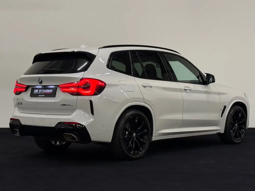BMW X3 XDrive30e High Executive M Sport Pano Memo uit 2022, foto 10