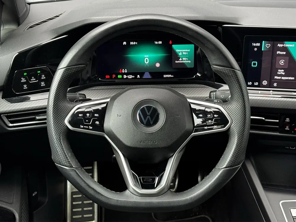 Volkswagen Golf 1.5 eTSI R-Line Business, IQ Lights, ACC Tra uit 2021, foto 13