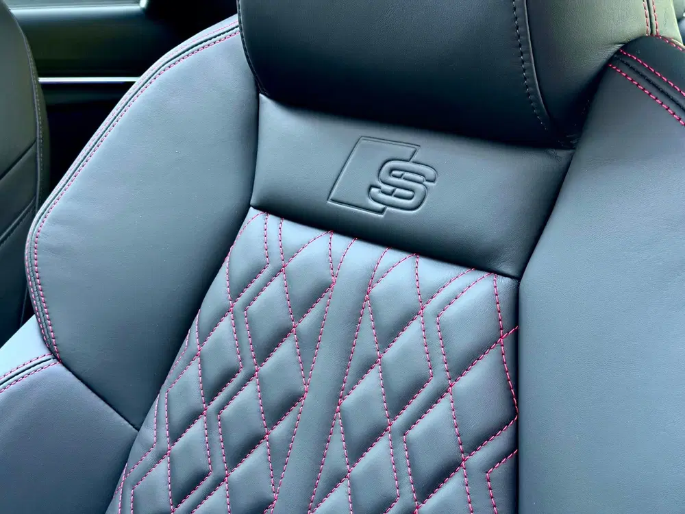 Audi A3 35 TFSI S-Line Pano uit 2024, foto 13