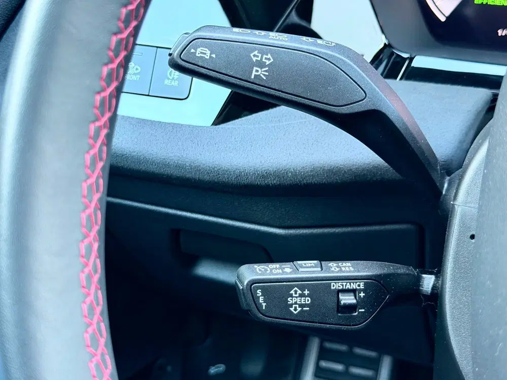 Audi A3 35 TFSI S-Line Pano uit 2024, foto 18