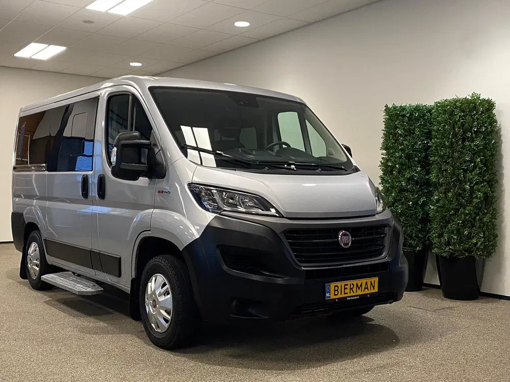 Fiat Ducato L1H1 Rolstoelbus Rolstoel voorin uit 2020, foto 18