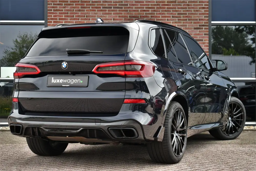 BMW X5 xDrive30d M-Sport Skylounge Comf-seat H/K Trekh HUD uit 2019, foto 2