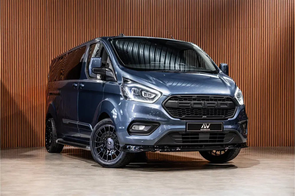 Ford Transit Custom 320 2.0 TDCI L2H1 Platinum Edition DC uit 2021, foto 3