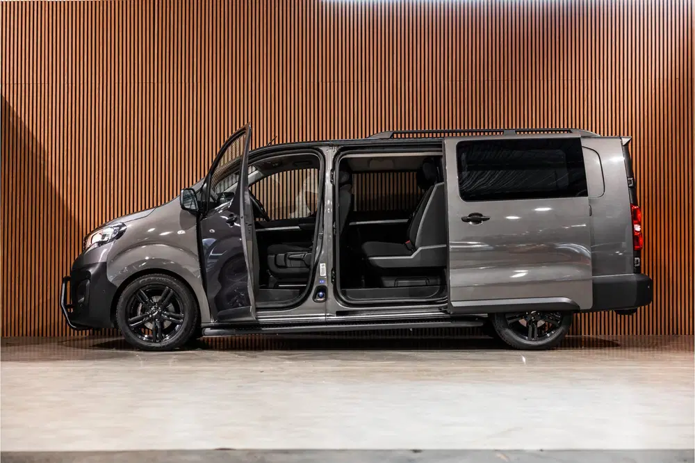 Peugeot Expert 2.0 BlueHDI 180 Long Premium DC uit 2022, foto 5