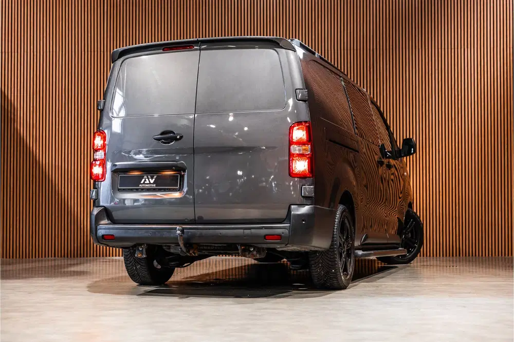 Peugeot Expert 2.0 BlueHDI 180 Long Premium DC uit 2022, foto 6