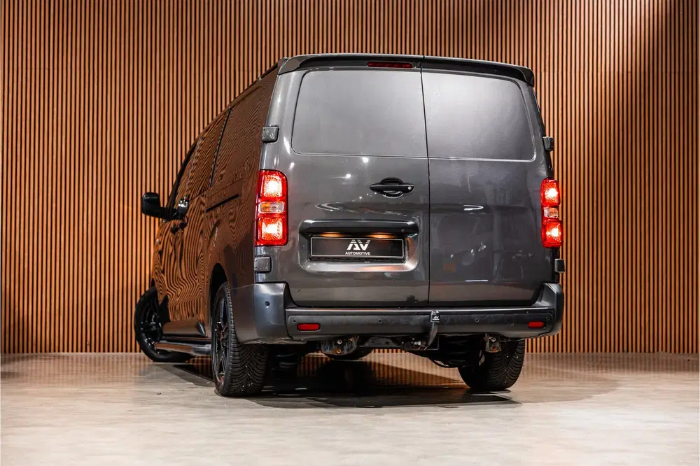 Peugeot Expert 2.0 BlueHDI 180 Long Premium DC uit 2022, foto 8