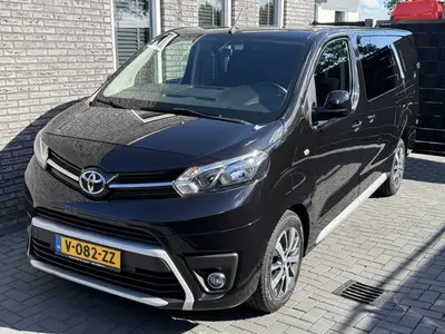 Toyota Proace Worker 2.0 D-4D Crea.L Dubbel Cabine| 6-BAK| 2 uit 2019