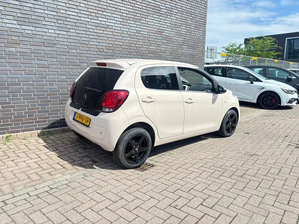 Citroën C1 1.0 VTi 72PK 5D 2020 Airco pdc zeer luxe uit 2020, foto 3