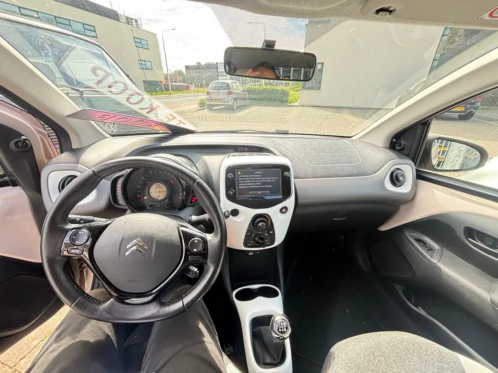 Citroën C1 1.0 VTi 72PK 5D 2020 Airco pdc zeer luxe uit 2020, foto 5