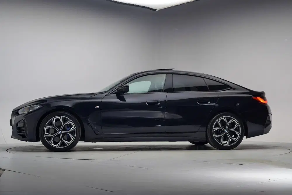 BMW 4-serie 4 Serie Gran Coupe 420i M Sport Shadow Aut uit 2022, foto 2