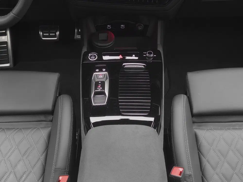 Audi Q6 e-tron S edition 83 kWh 252pk uit 2025, foto 10