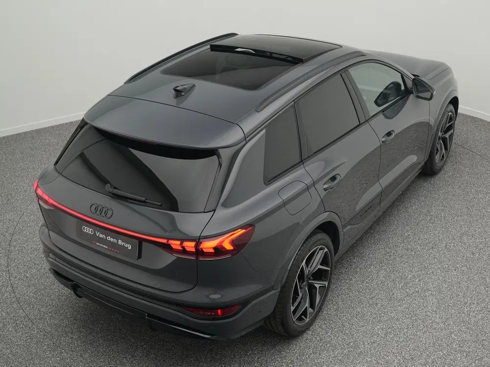 Audi Q6 e-tron S edition 83 kWh 252pk uit 2025, foto 14